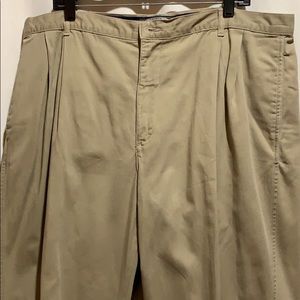 THORNTON BAY  KHAKI PANT PLEATED SZ 42 COTTON